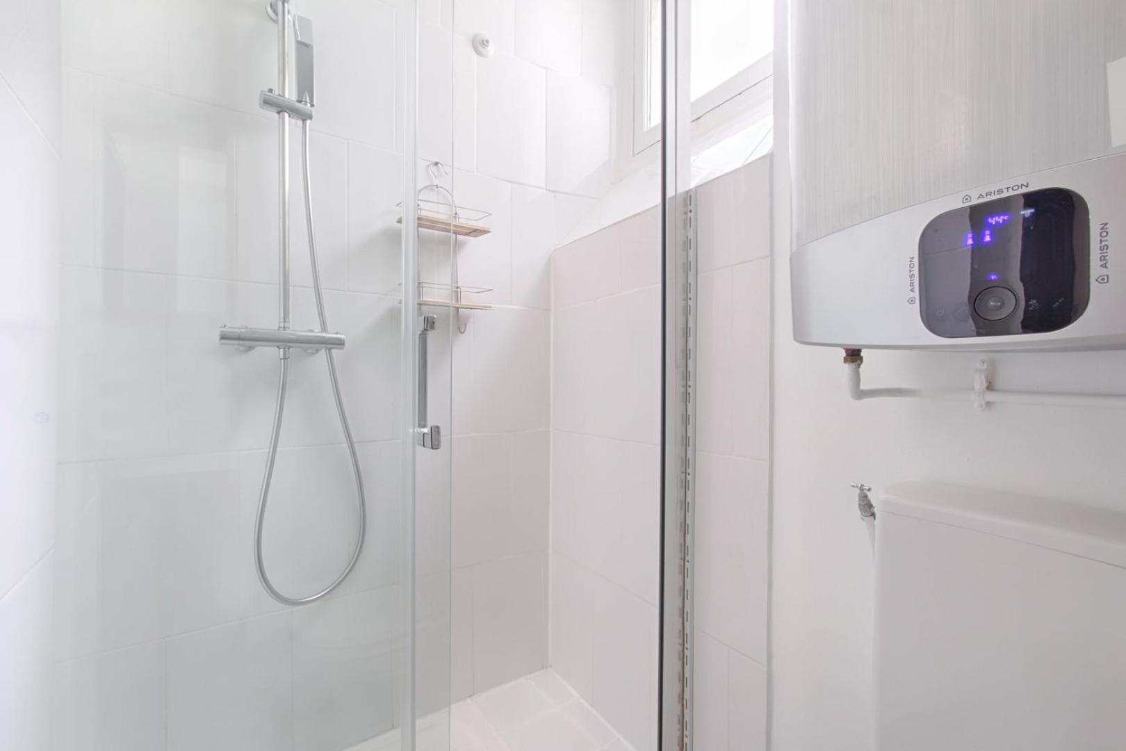 Appartement Near To Saint Lazare - 6P Paris Exterior foto